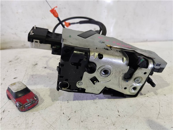 cerradura puerta trasera derecha citroen gran