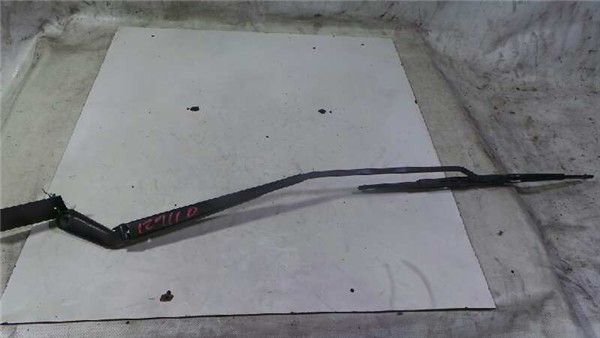 brazo limpiaparabrisas delantero derecho volk