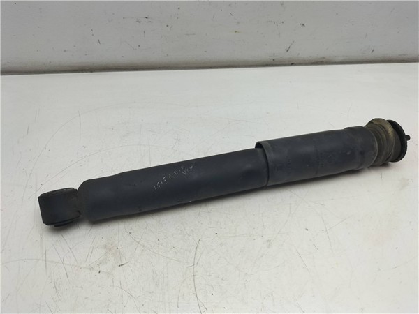 amortiguador delantero derecho mercedes benz