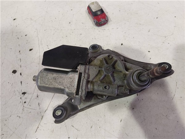 motor limpiaparabrisas trasero toyota auris e