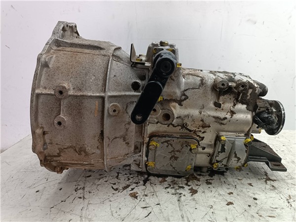 caja cambios manual nissan trade (11.1994 >) 3.0 caja cerrada, techo elevado [3,0 ltr.   63 kw diesel]