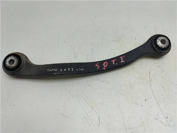 brazo superior trasero izquierdo mercedes ben