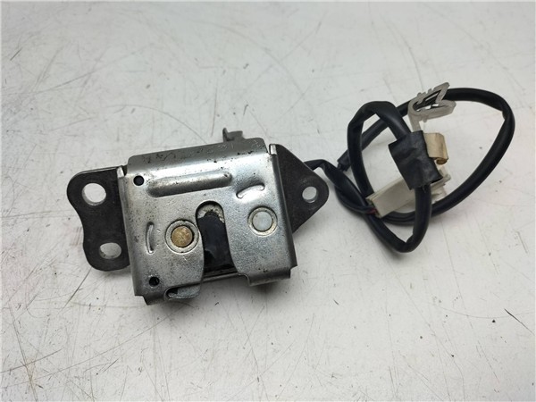 cerradura porton toyota yaris ncp1nlp1scp1 19