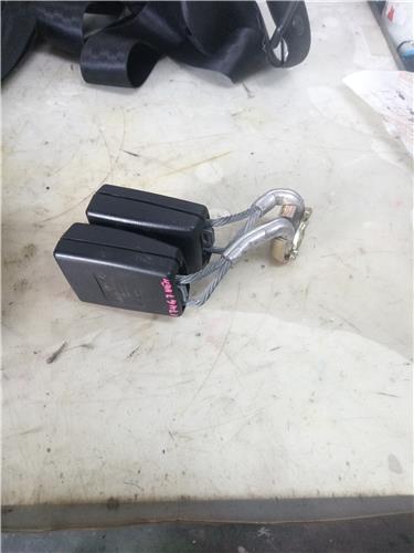 anclaje cinturon trasero izquierdo volkswagen