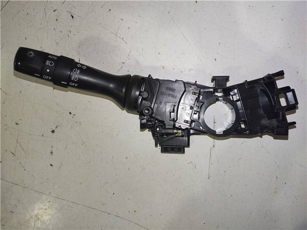 mando de luces toyota auris e15 102006 20 lu