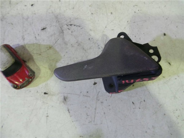 manilla interior puerta delantera derecha mer