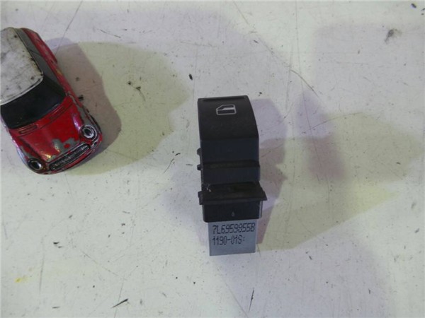 botonera puerta delantera derecha seat ibiza