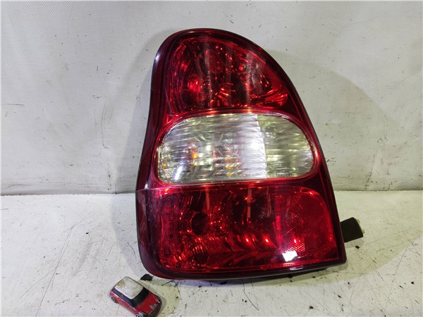 piloto trasero izquierdo kia carnival 1999 2