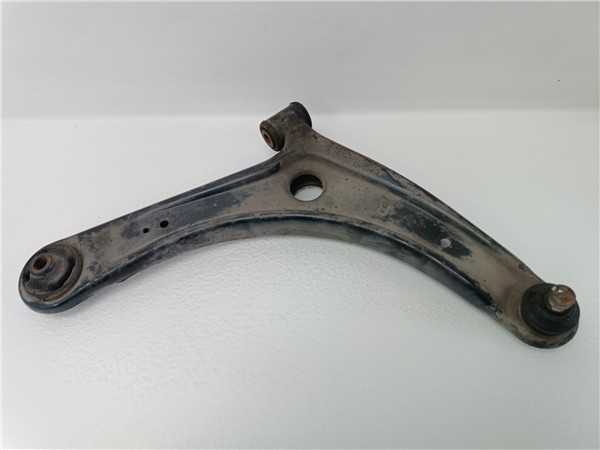 brazo inferior delantero derecho peugeot 4007