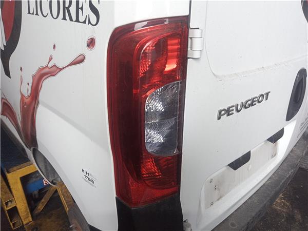 piloto trasero izquierdo peugeot bipper 2008