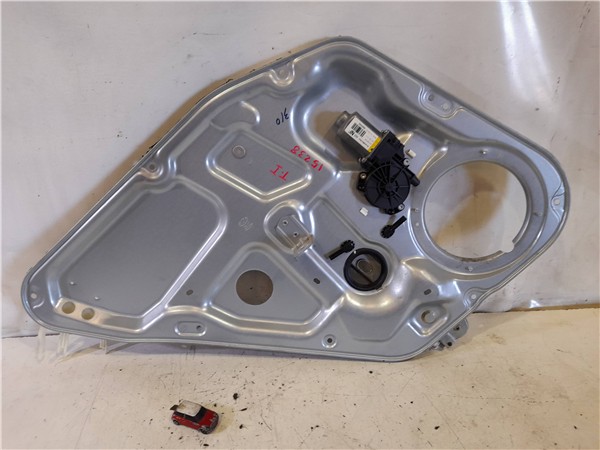 elevalunas electrico trasero izquierdo hyunda