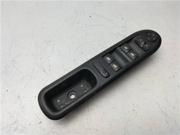 botonera puerta delantera izquierda peugeot 407 (2004 >) 2.0 premium [2,0 ltr.   100 kw 16v hdi fap]