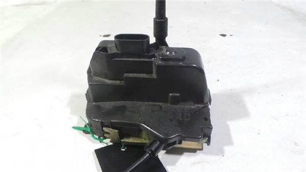 cerradura puerta trasera derecha nissan prime