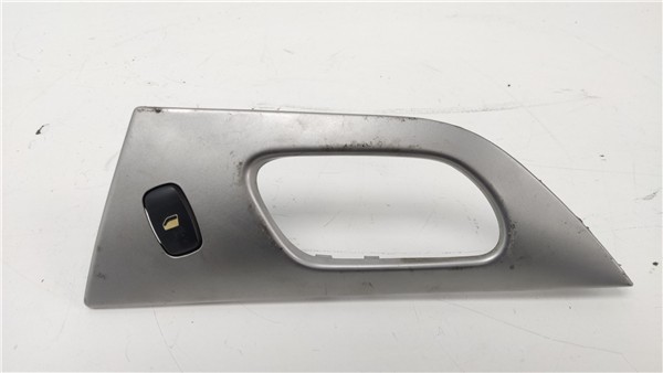botonera puerta trasera derecha peugeot 407 s