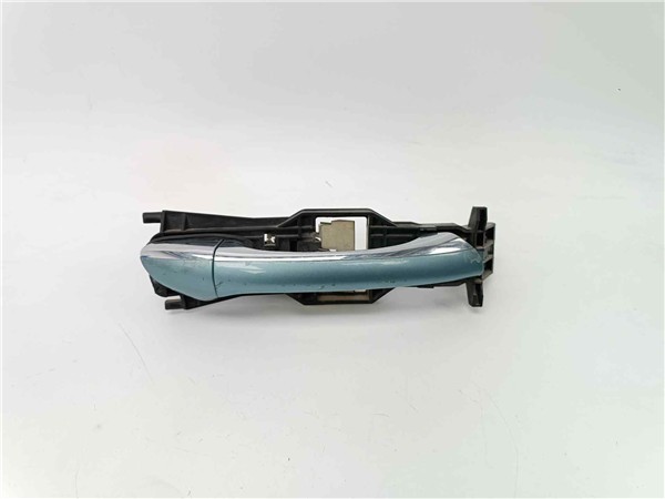 maneta exterior delantera derecha mercedes be