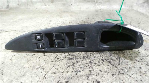 botonera puerta delantera izquierda nissan pr