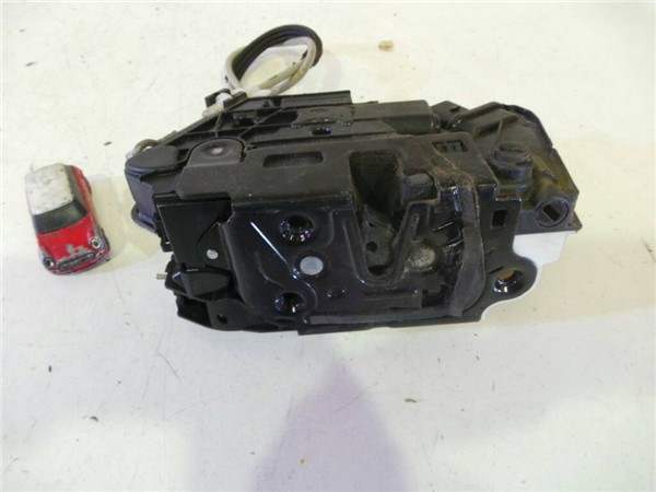 cerradura puerta trasera derecha seat ibiza b