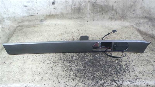 manilla interior puerta delantera izquierda v