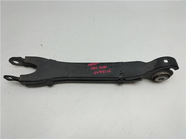 brazo inferior trasero derecho mercedes benz