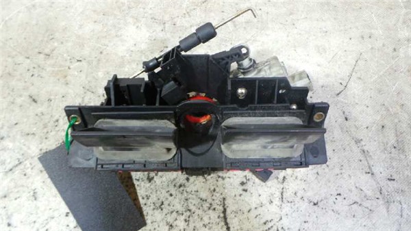 maneta exterior porton audi a6 berlina 4b2 25