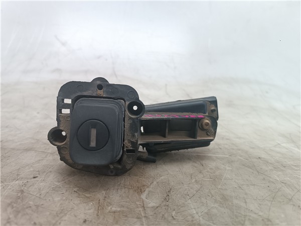 maneta exterior porton volkswagen passat berlina (3b2)(1996 >) 1.9 comfortline [1,9 ltr.   81 kw tdi]