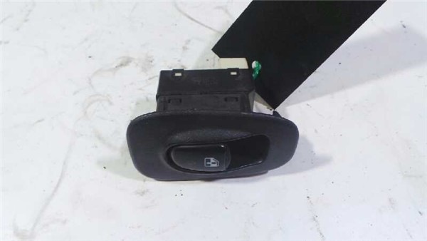 botonera puerta trasera izquierda hyundai acc