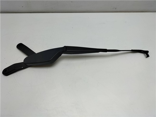 brazo limpiaparabrisas delantero derecho merc