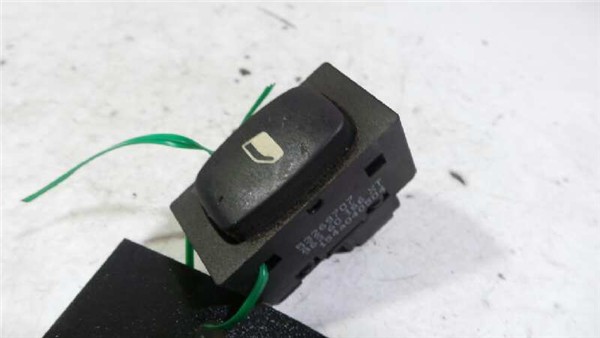 botonera puerta trasera izquierda peugeot 407 (2004 >) st confort