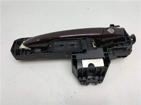 maneta exterior delantera izquierda mercedes