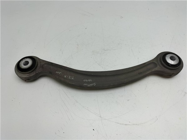 brazo superior trasero izquierdo mercedes ben