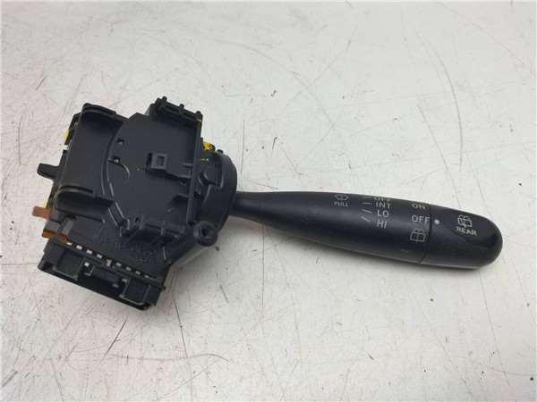 mando limpiaparabrisas toyota yaris ncp1nlp1s