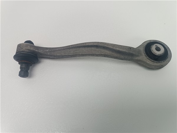 brazo superior delantero derecho audi a6 berl