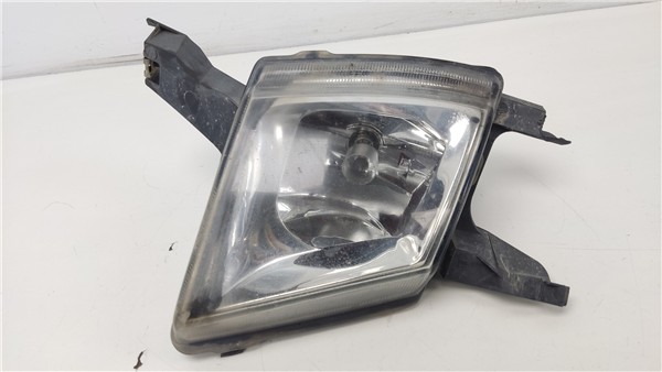 faro antiniebla derecho peugeot 407 sw 052004
