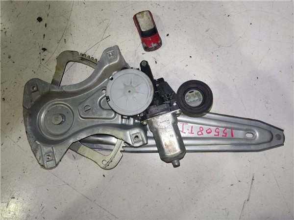 elevalunas electrico trasero izquierdo toyota auris (e15)(10.2006 >) 2.0 luna [2,0 ltr.   93 kw d 4d cat]