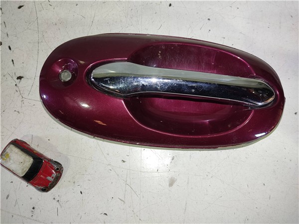 maneta exterior delantera izquierda kia carni