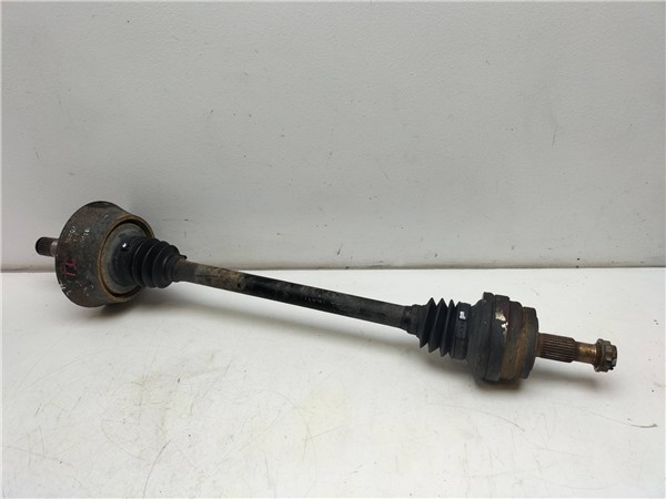 transmision trasera derecha mercedes benz cla