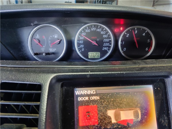 cuadro completo nissan primera traveller p12