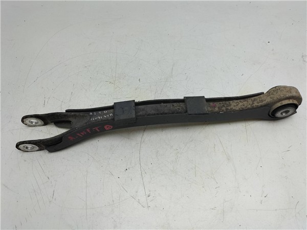 brazo inferior trasero derecho mercedes benz