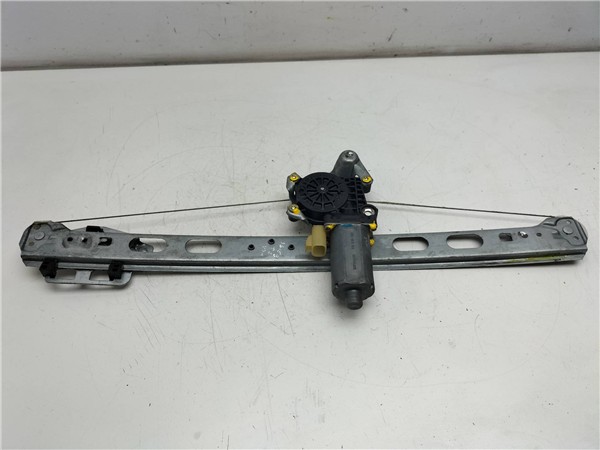 elevalunas electrico trasero derecho mercedes