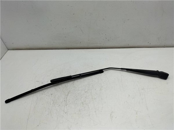 brazo limpiaparabrisas trasero opel insignia