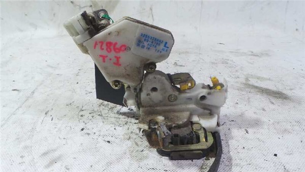 cerradura puerta trasera izquierda nissan pri