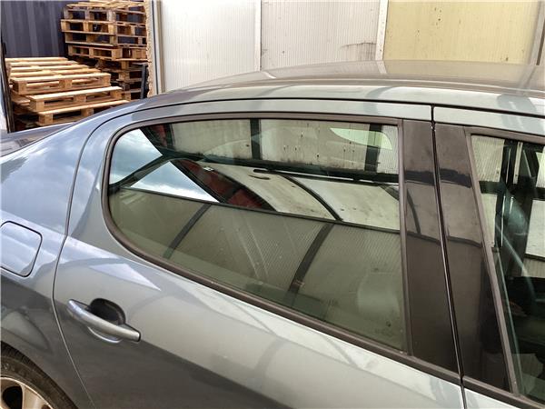 elevalunas electrico trasero derecho peugeot