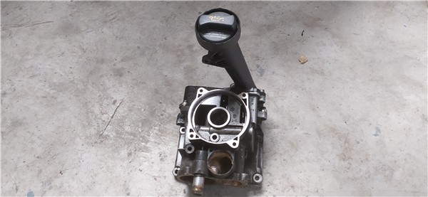 soporte filtro aceite volkswagen touareg (7la)(2002 >) 5.0 tdi v10 [5,0 ltr.   230 kw v10 tdi cat (ayh)]