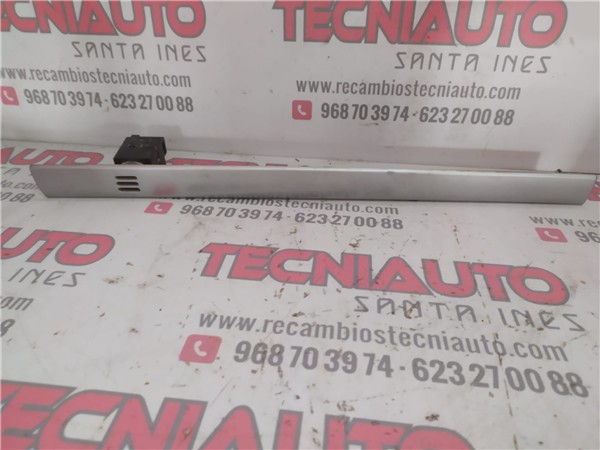 embellecedor consola salpicadero peugeot 407 (2004 >) 1.6 hdi 110