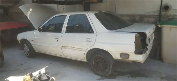 anclaje cinturon delantero izquierdo ford escort berl./turnier (1995 >) 1.8 atlanta berlina [1,8 ltr.   66 kw turbodiesel cat]
