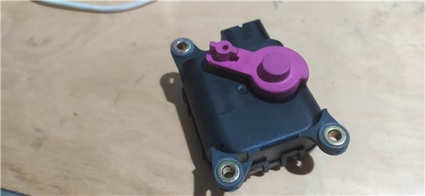 motor apertura calefaccion seat ibiza 6k1 199