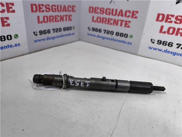 inyector volkswagen passat berlina 3b3 2000