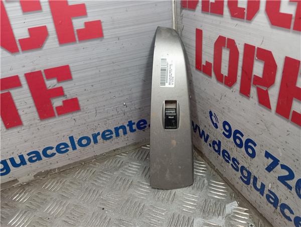 botonera puerta trasera izquierda toyota priu