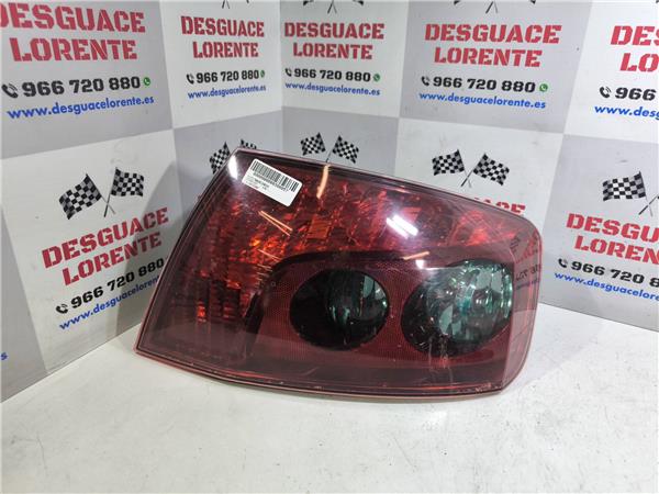 piloto trasero derecho peugeot 407 (2004 >) *