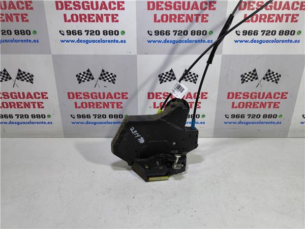 cierre electromagnetico trasero derecho toyot